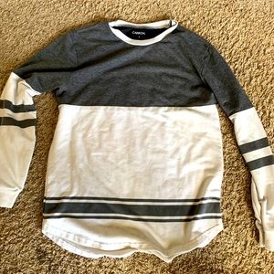 Long sleeve grey and white shirt